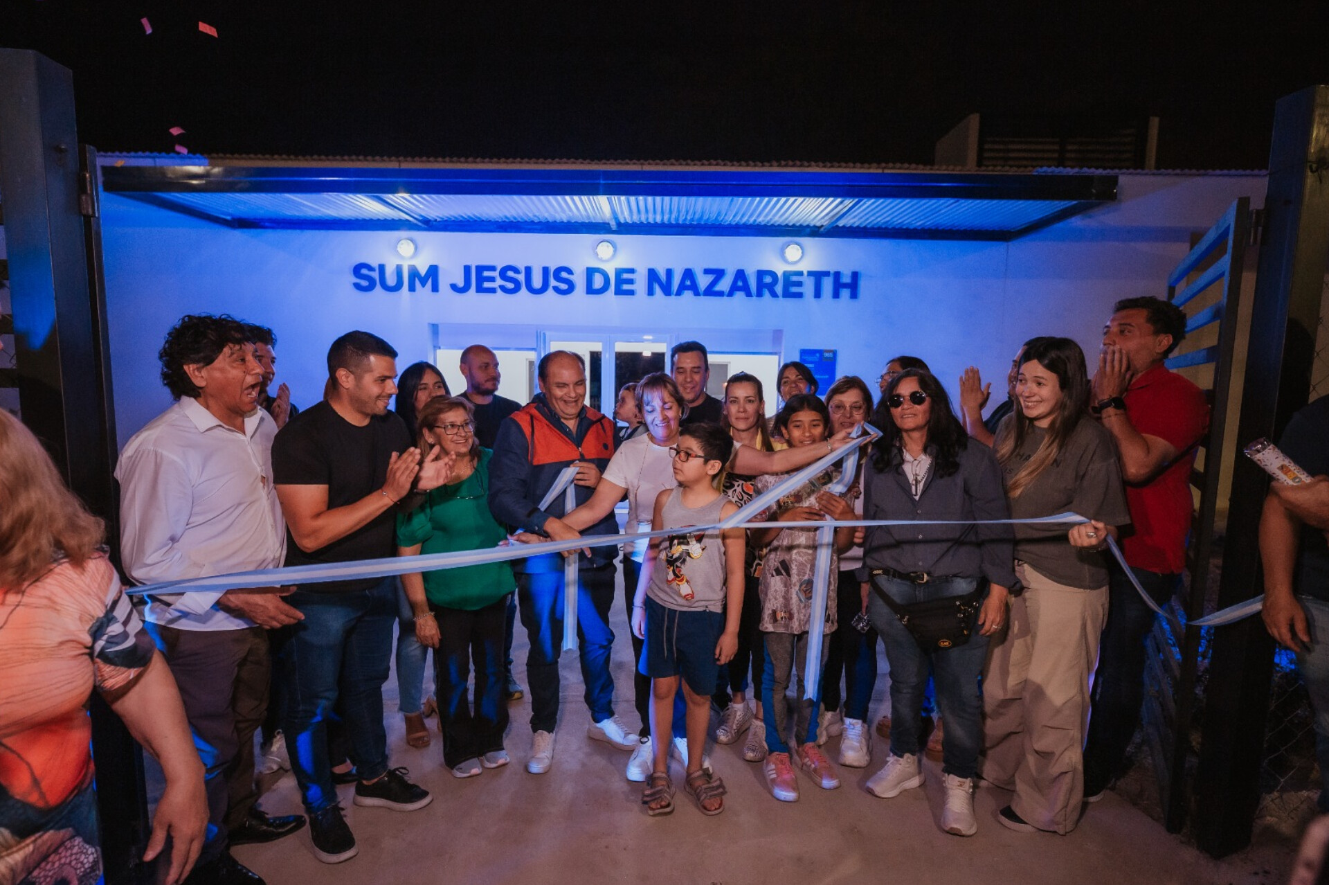 gustavo-saadi-inauguro-el-sum-para-los-vecinos-del-barrio-jesus-de-nazareth