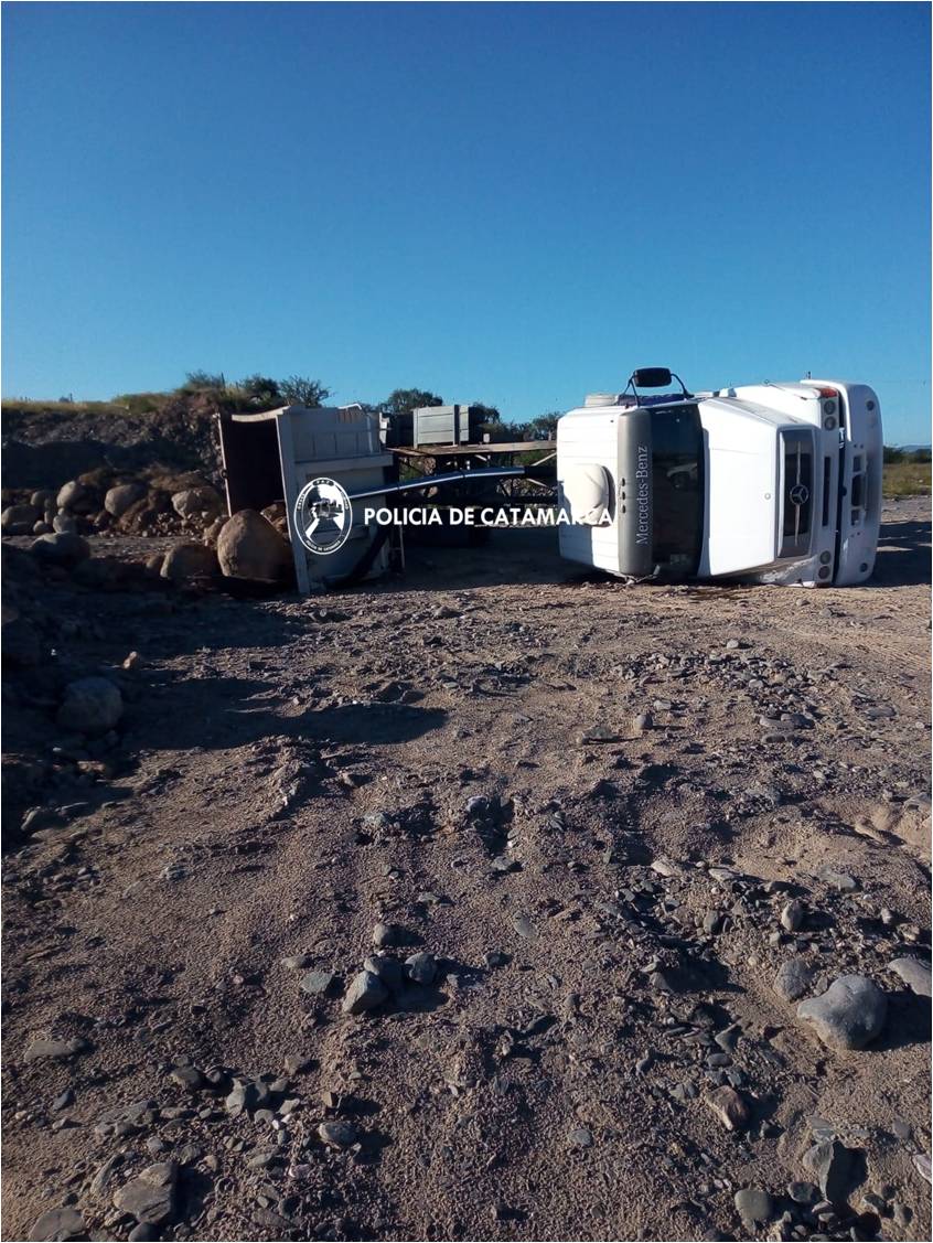 volco-un-camion-en-valle-chico