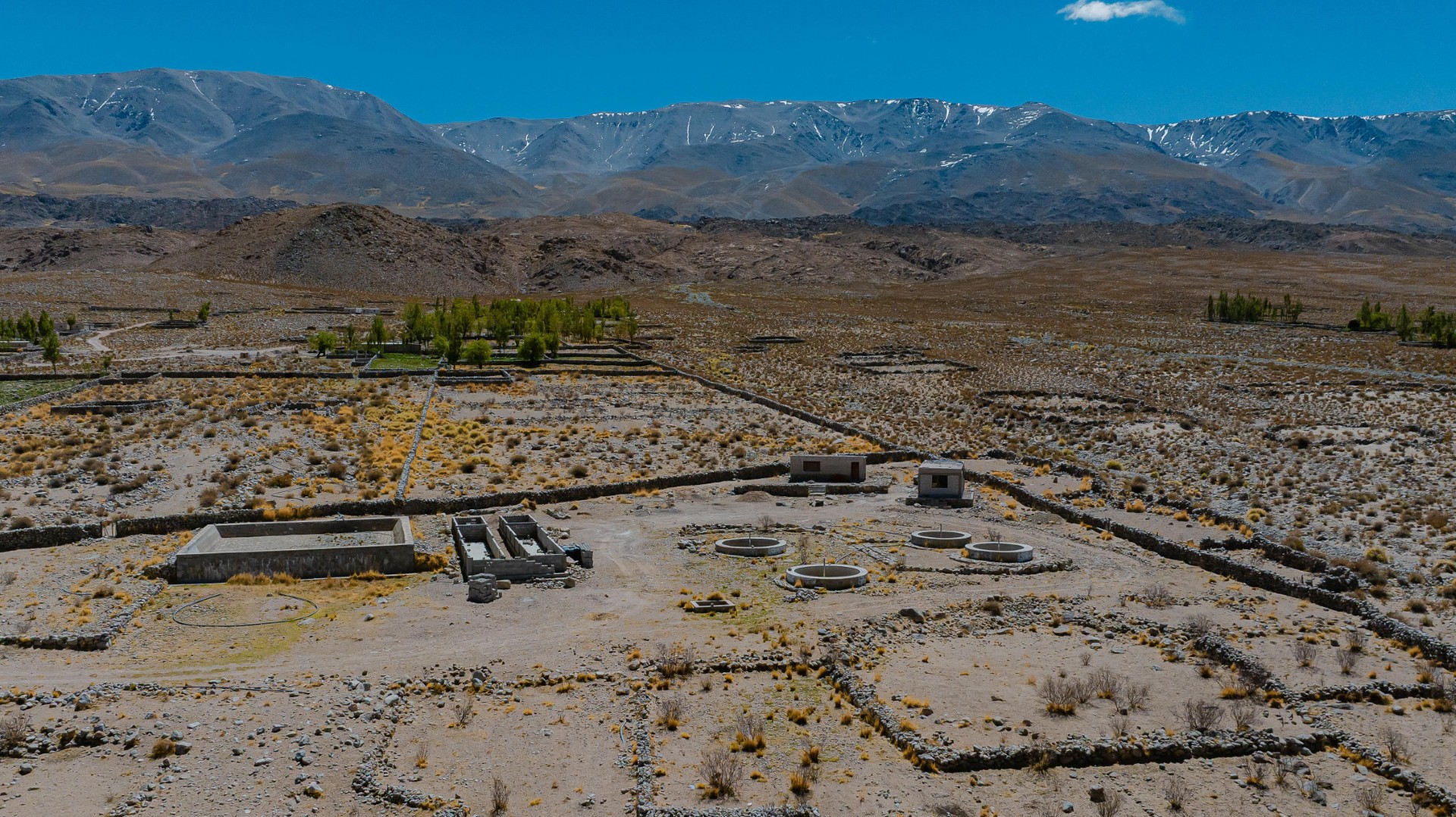arco-iris-de-la-puna-crian-truchas-con-energia-solar-a-mas-de-3000-metros-de-altura