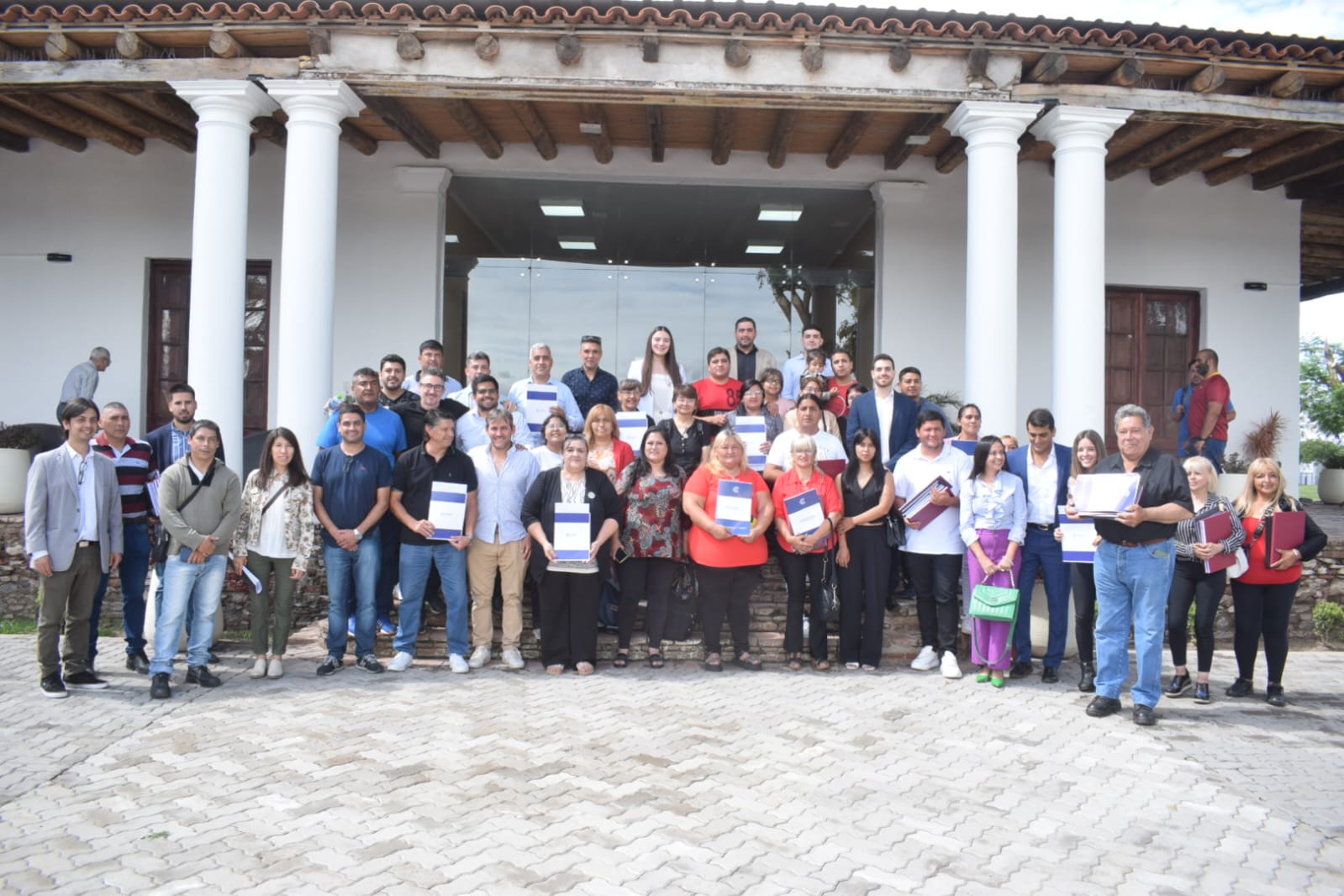 el-gobierno-entrego-matriculas-a-cooperativas-de-trabajo