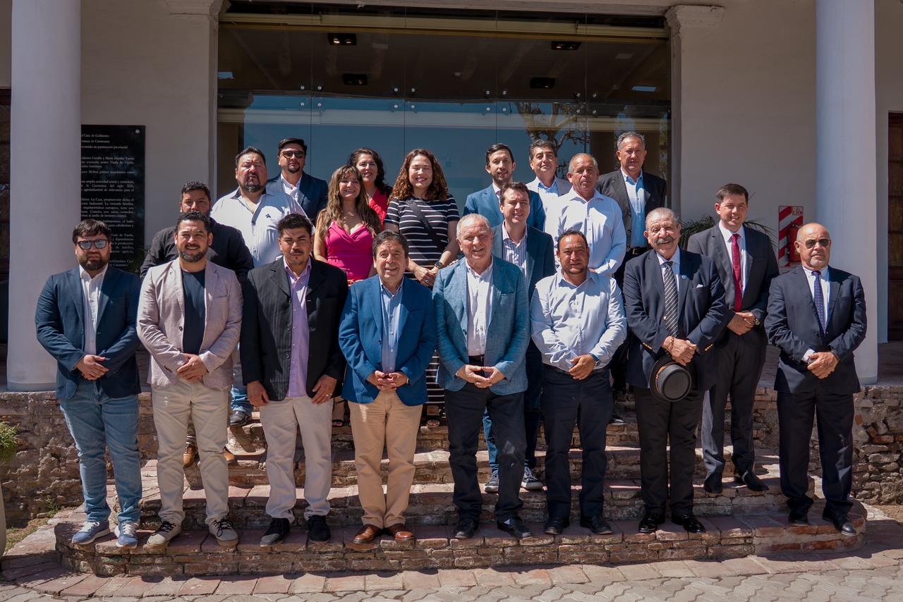 ruben-dusso-recibio-a-la-delegacion-chilena-de-atacama