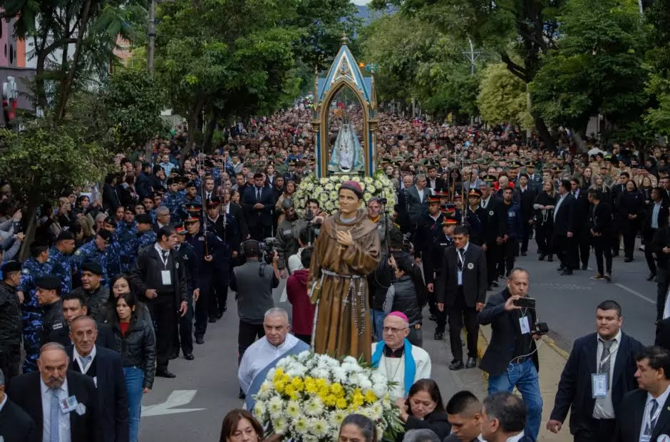 con-una-peregrinacion-culminara-la-fiesta-de-la-proteccion-de-la-virgen-a-20-anos-del-sismo