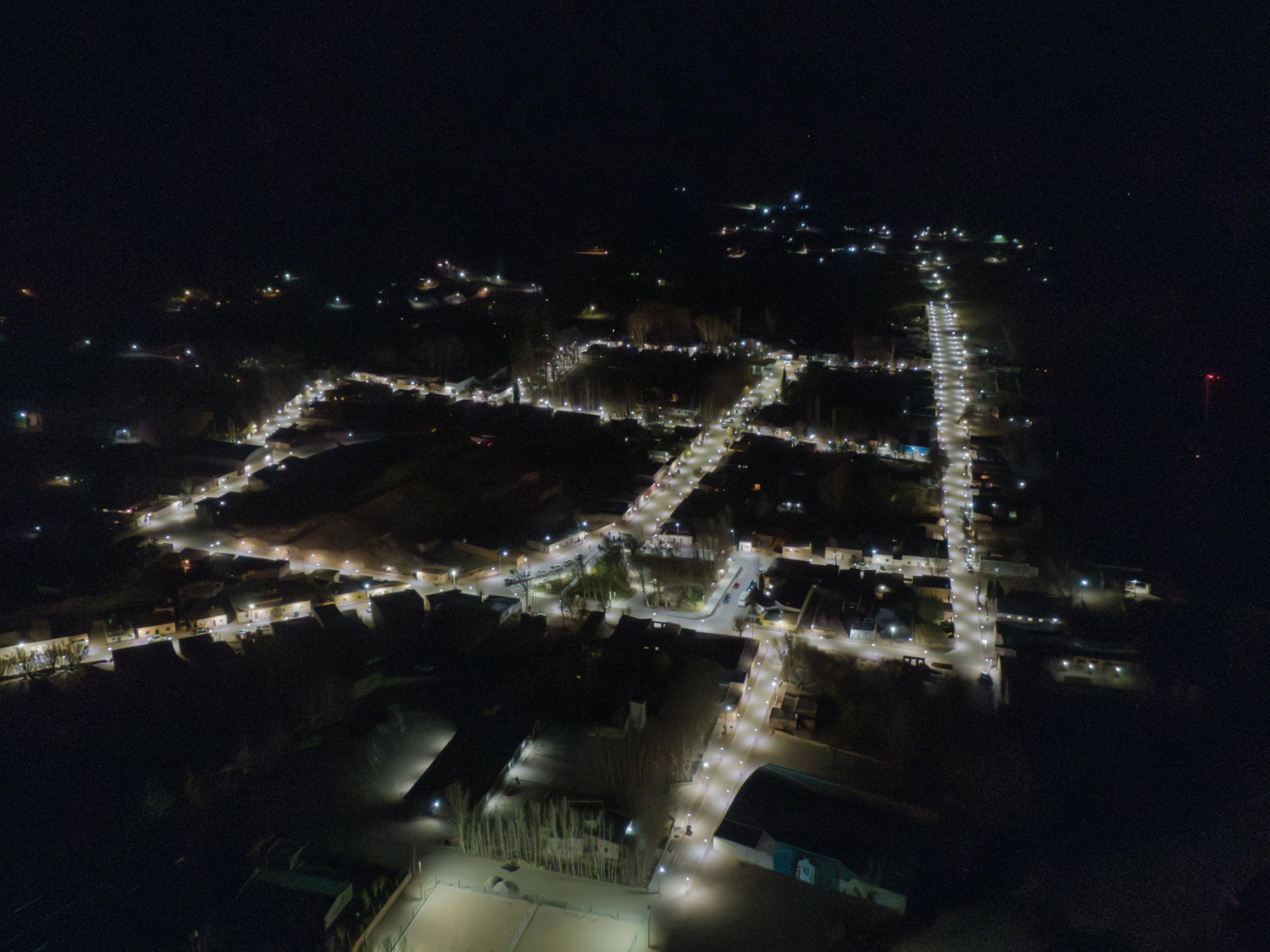 inauguraron-el-adoquinado-e-iluminacion-led-en-el-centro-de-antofagasta-de-la-sierra