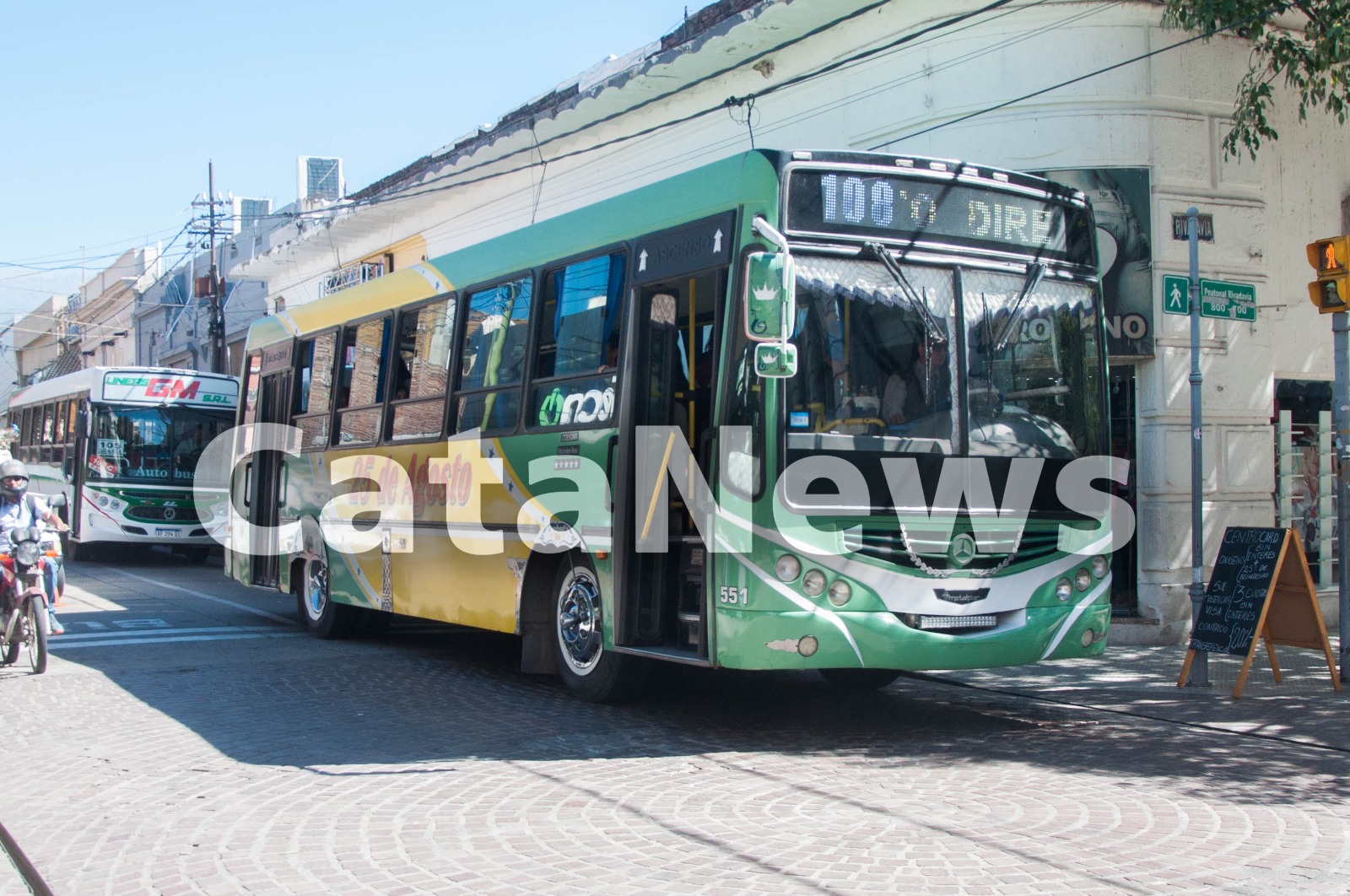 por-abril-la-provincia-pago-522000000-de-subsidios-al-transporte-publico-de-pasajeros