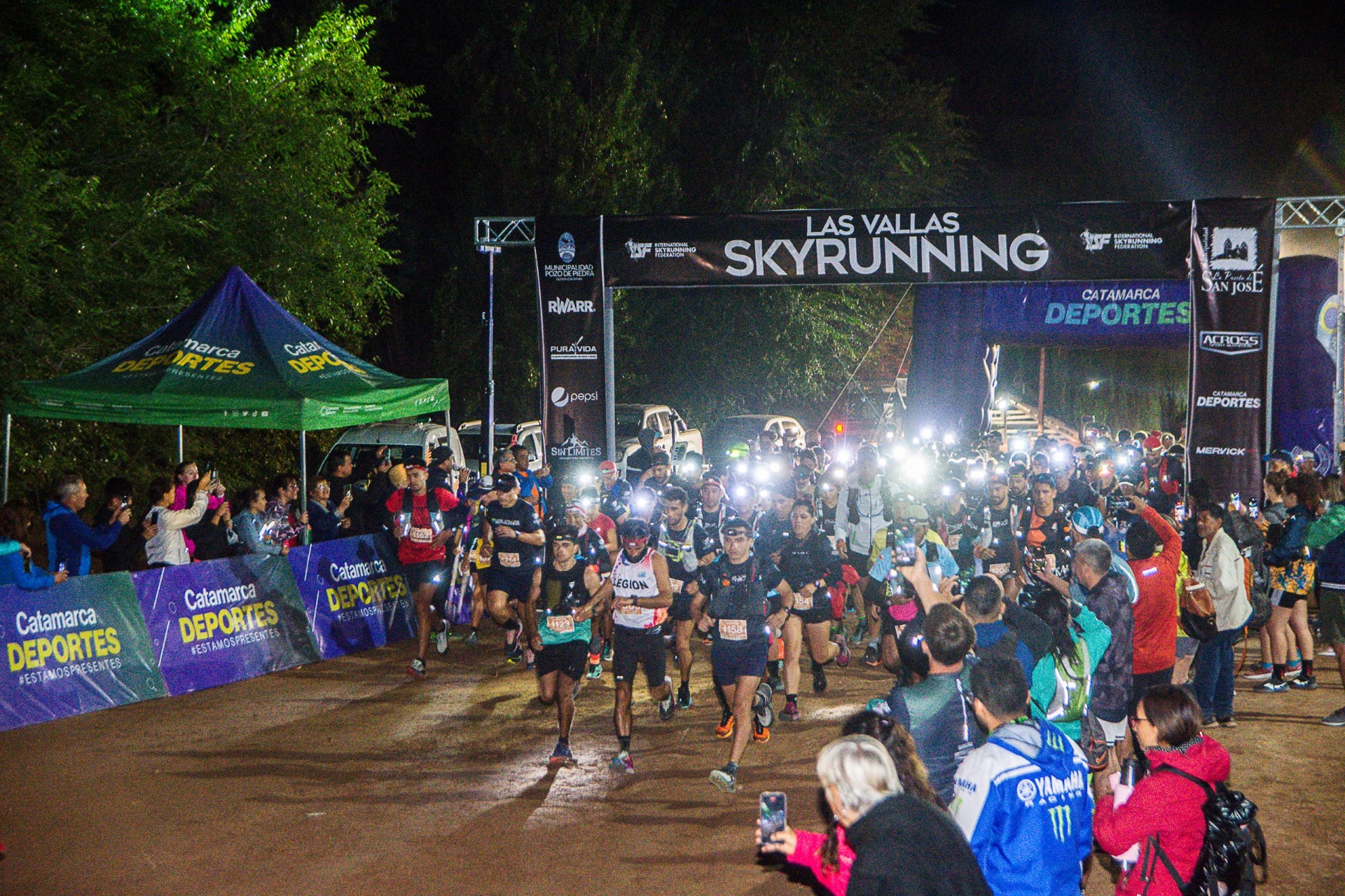mas-de-550-atletas-en-la-prueba-de-aventura-las-vallas-skyrunning