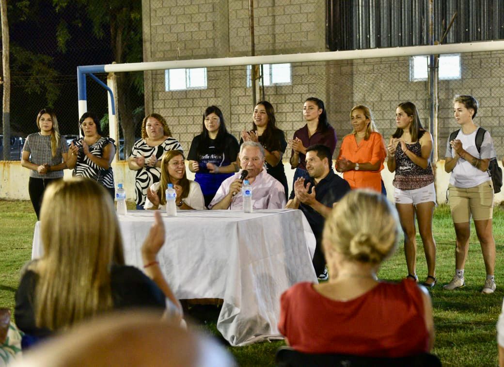 asumio-la-nueva-presidenta-de-la-division-femenina-del-futbol-chacarero