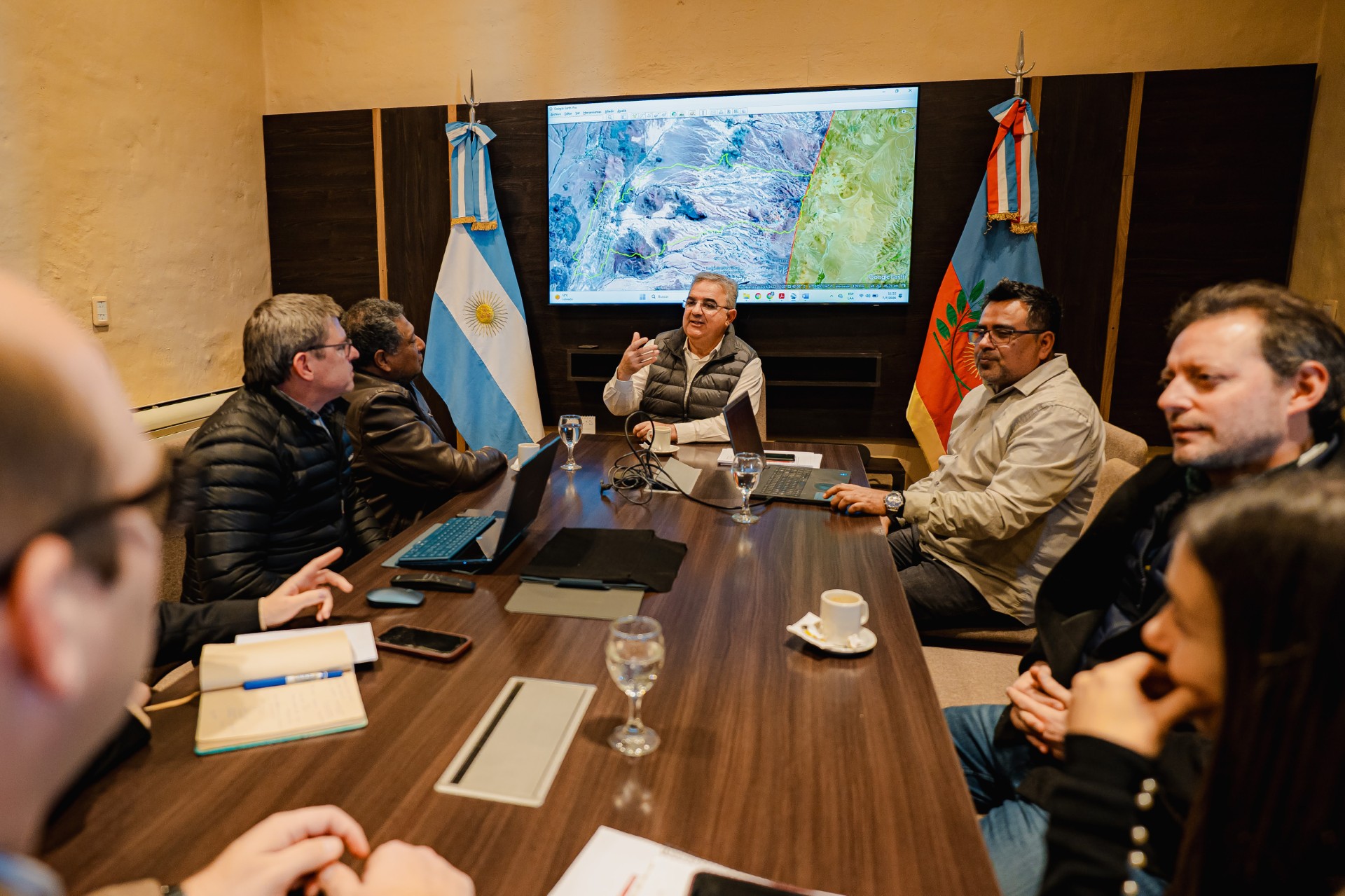buscan-ampliar-la-reserva-laguna-blanca-para-proteger-las-historicas-cuevas-de-cacao