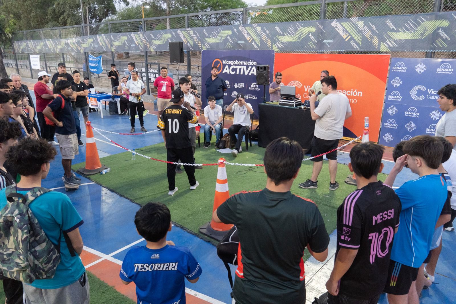 se-realizo-la-segunda-fecha-del-torneo-3x3-de-basquet-y-batalla-de-rap