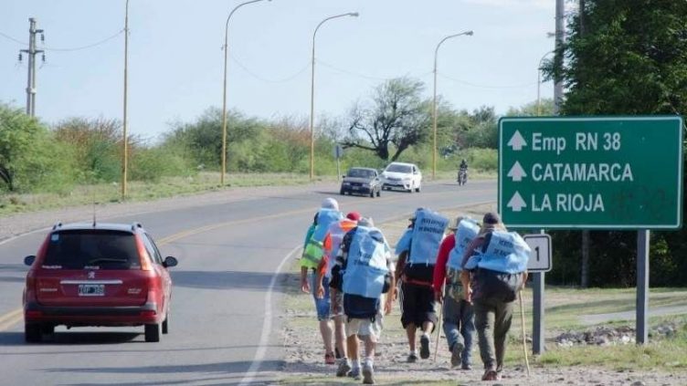 mas-de-cinco-mil-peregrinos-ingresaron-al-valle-central