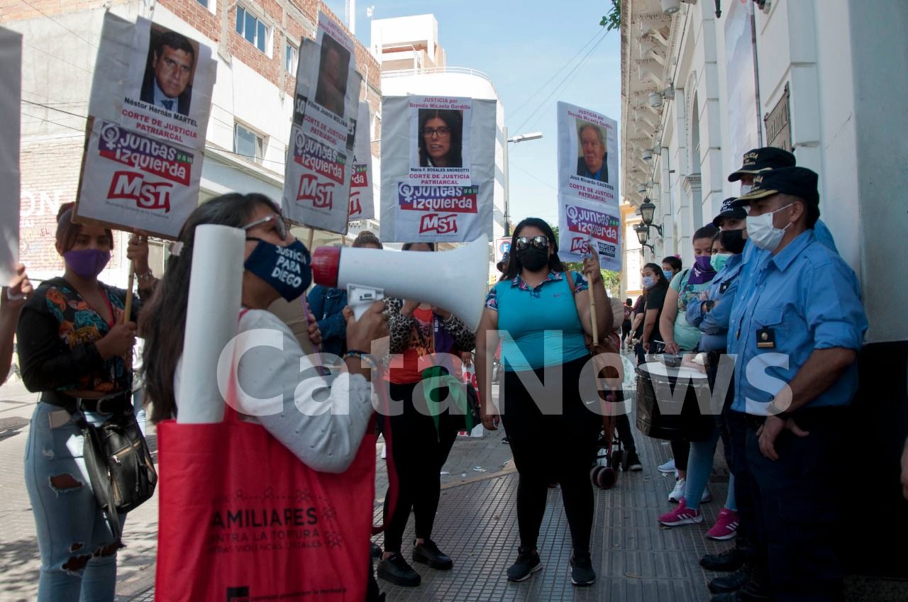 femicidio-brenda-gordillo-marcharon-para-pedir-que-la-sentencia-a-naim-quede-firme