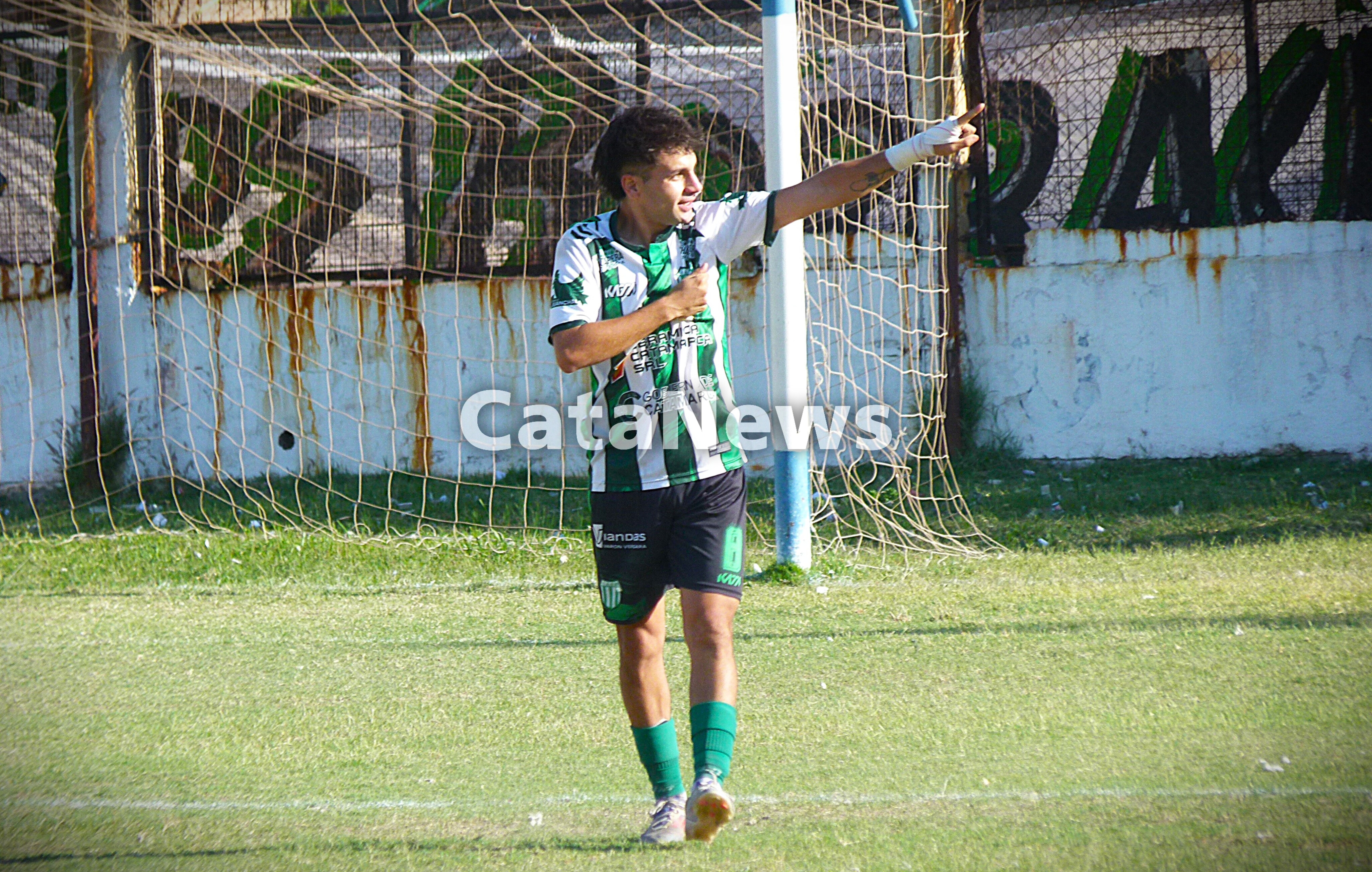 san-martin-vapuleo-a-independiente-y-se-metio-en-semifinales
