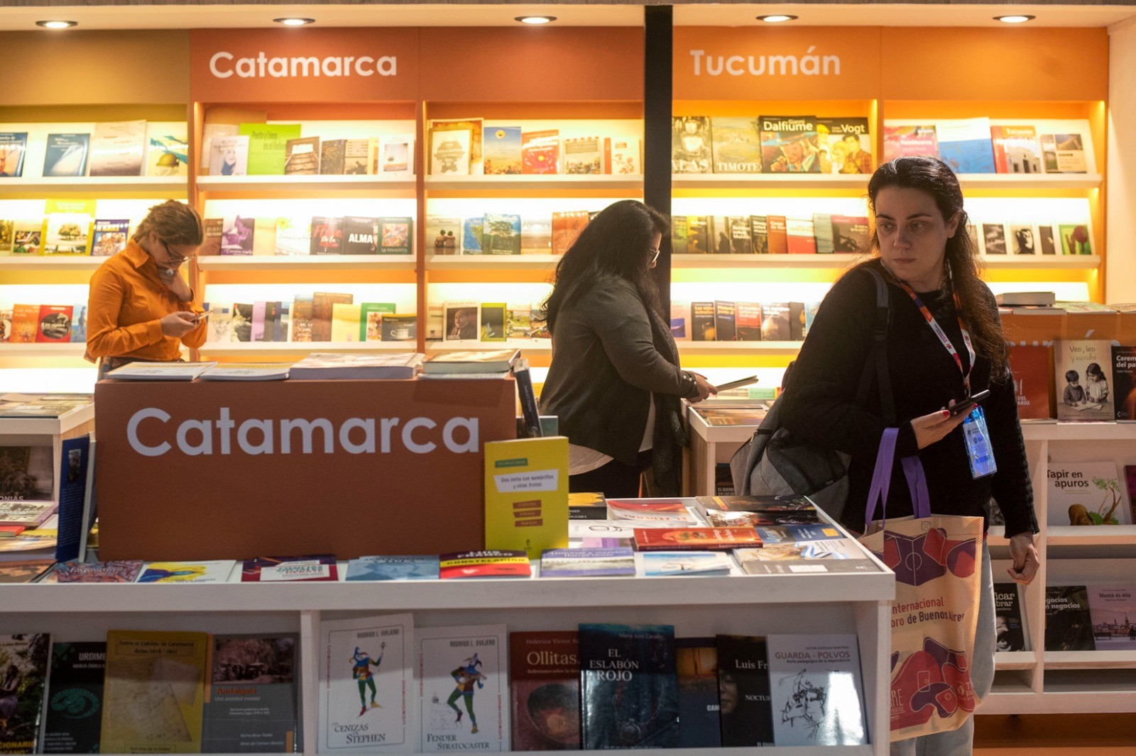catamarca-despliega-poesia-e-historia-en-la-feria-del-libro