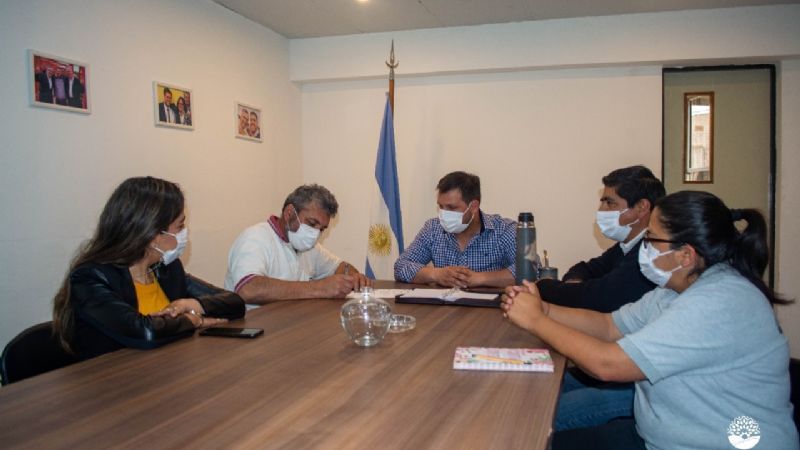 aumento-de-4-mil-pesos-para-municipales-de-paclin