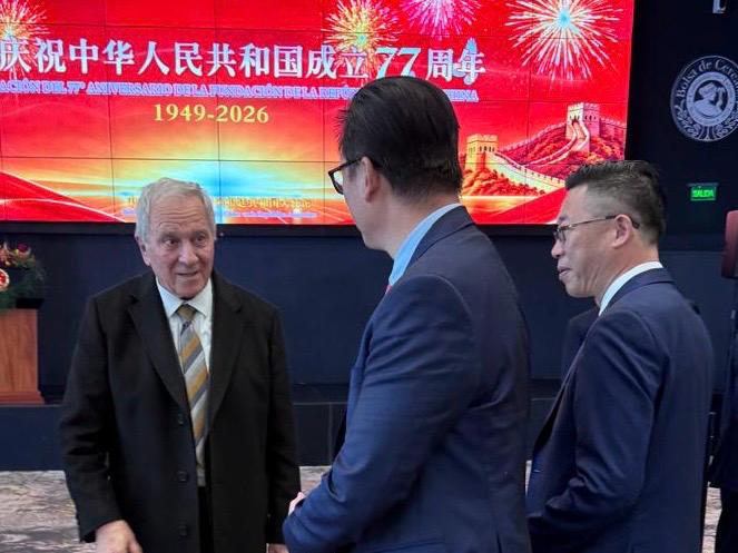dusso-participo-del-aniversario-de-la-fundacion-de-la-republica-popular-china