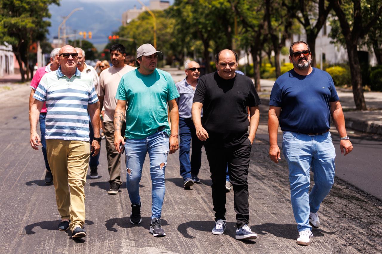 gustavo-saadi-superviso-la-repavimentacion-integral-de-la-avenida-belgrano
