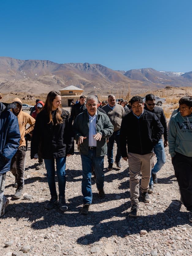 jalil-visito-laguna-blanca-y-corral-blanco-tras-el-temporal