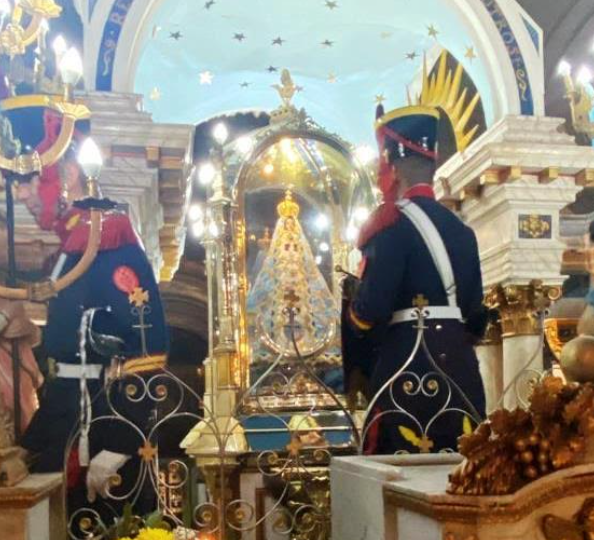 granaderos-le-tributaron-honores-a-la-virgen-del-valle