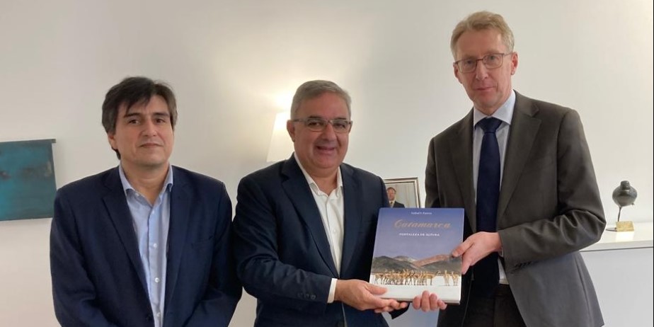 jalil-se-reunio-con-el-embajador-de-suecia-y-fue-invitado-al-seminario-de-mineria