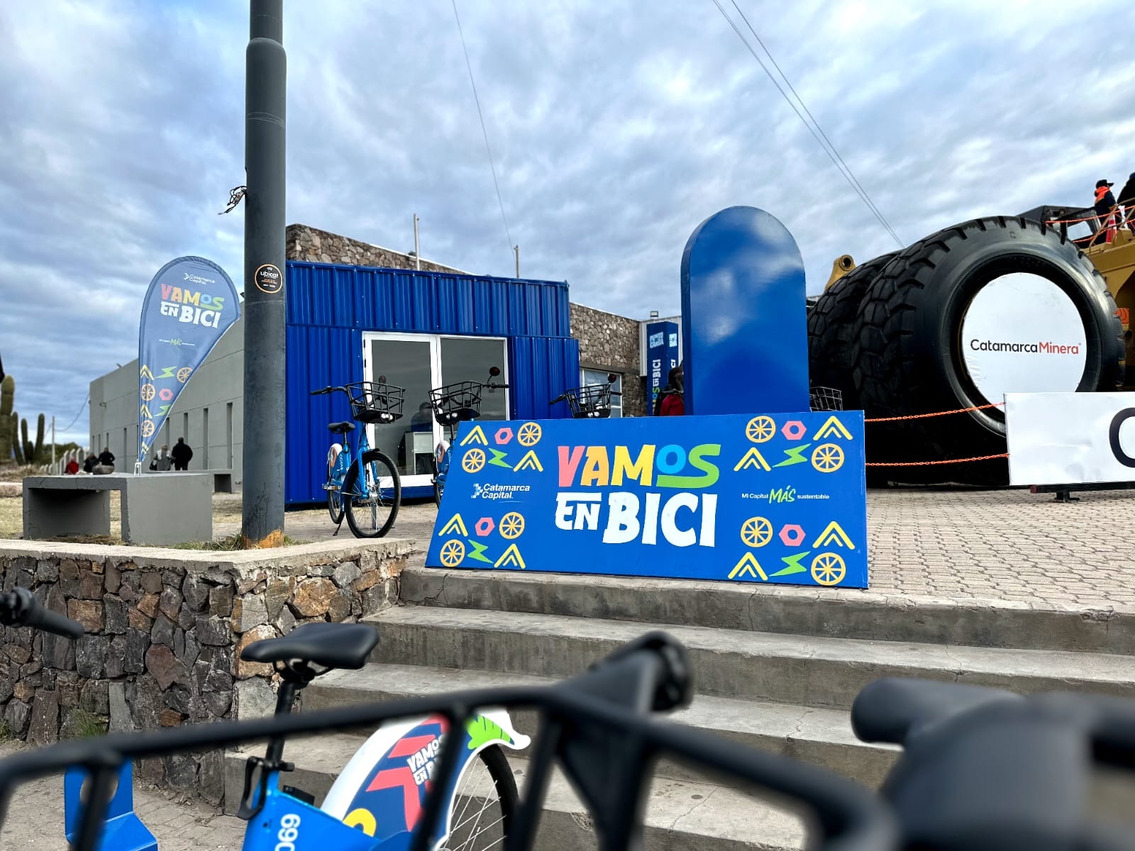 poncho-2025-suma-una-estacion-de-bicis-gratuita-en-el-predio-ferial