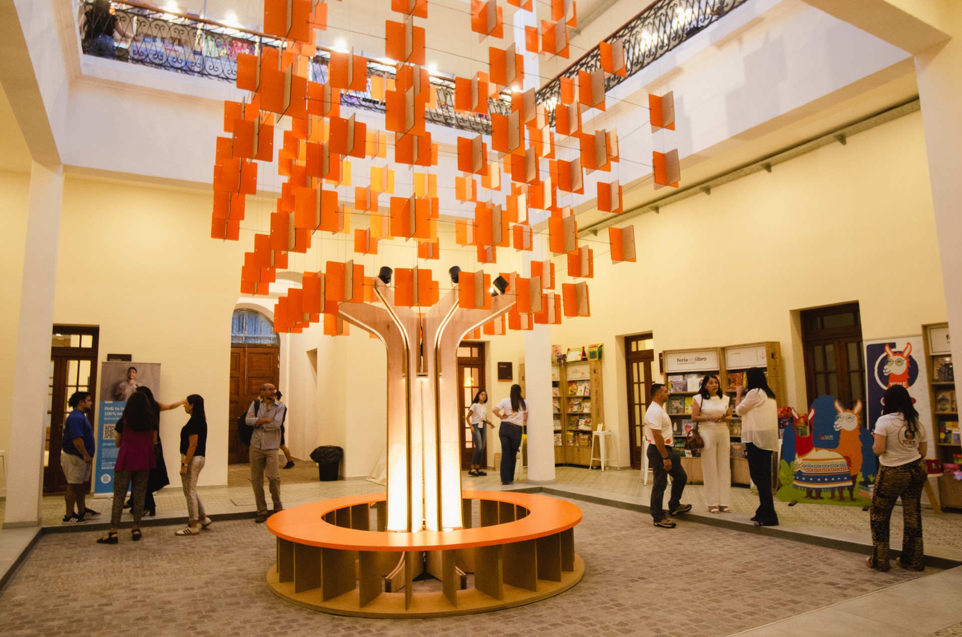 un-viernes-de-risa-con-adrian-lakerman-y-un-cafe-con-aroma-a-poesia