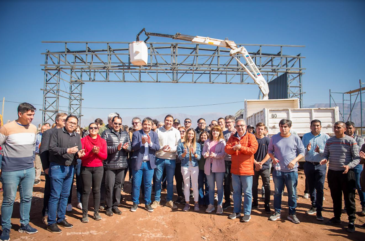 tinogasta-avanza-con-obras-para-su-desarrollo-productivo-y-urbanistico