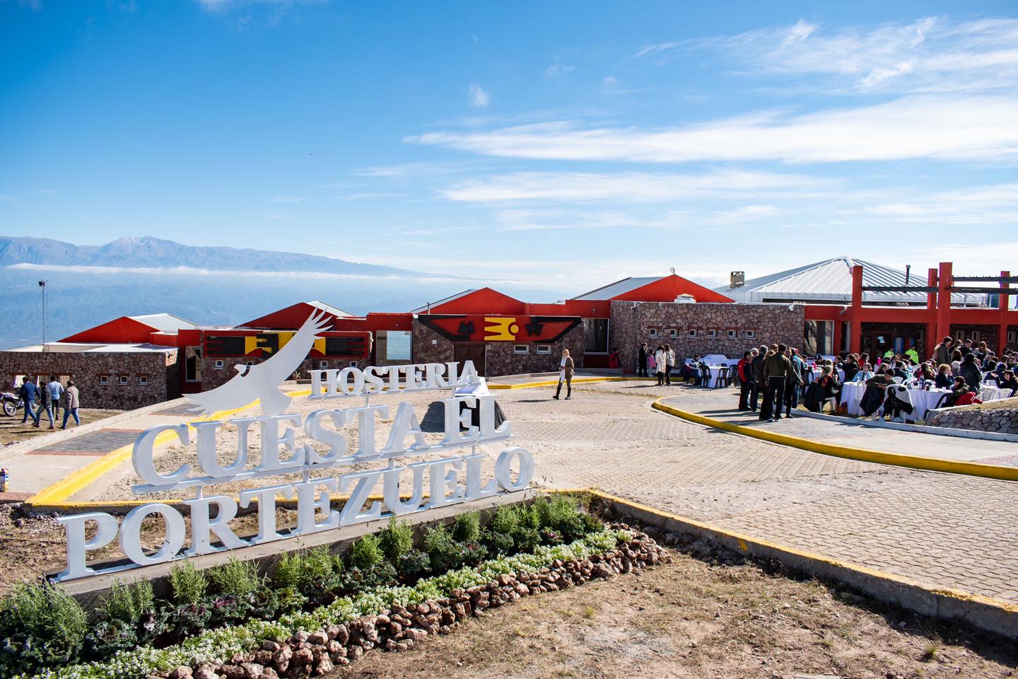 reabrio-sus-puertas-la-hosteria-cuesta-el-portezuelo