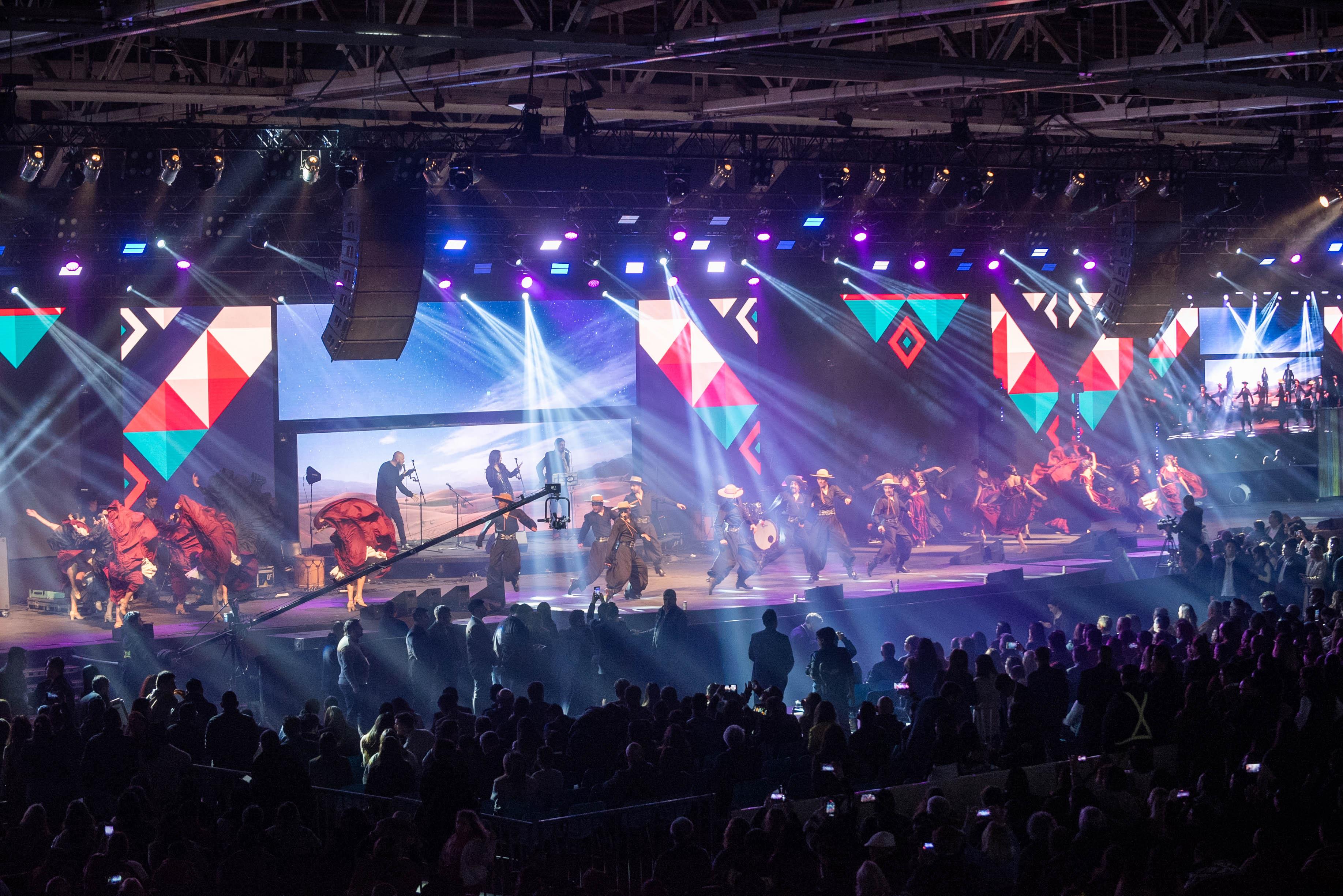 comenzo-la-54-fiesta-nacional-e-internacional-del-poncho