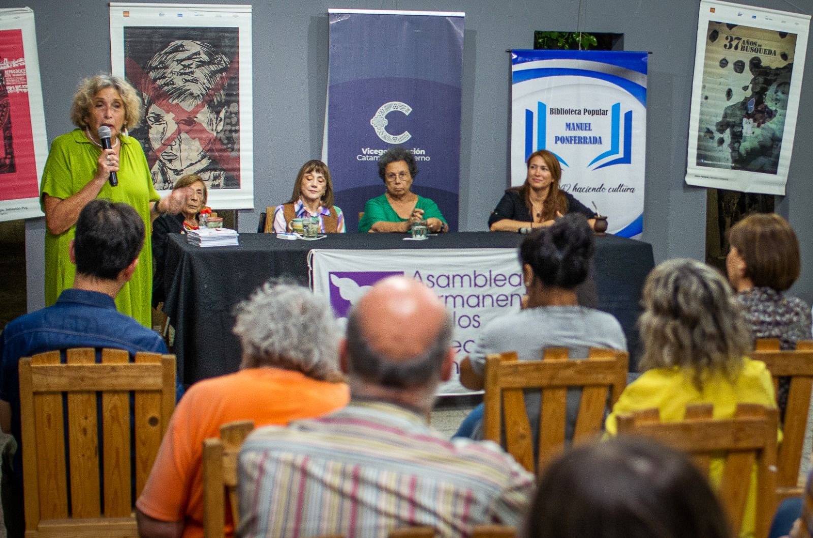 referentes-de-derechos-humanos-ofrecieron-una-charla-la-biblioteca-popular-manuel-ponferrada