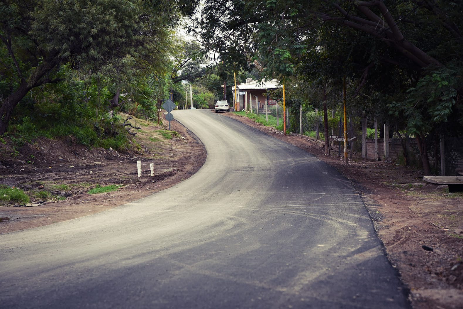 avanza-la-obra-de-asfalto-en-banda-de-varela