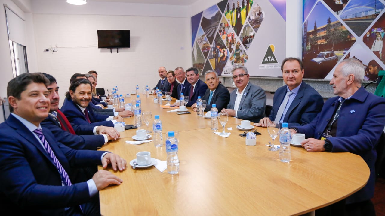 se-oficializo-la-conformacion-de-la-mesa-del-cobre