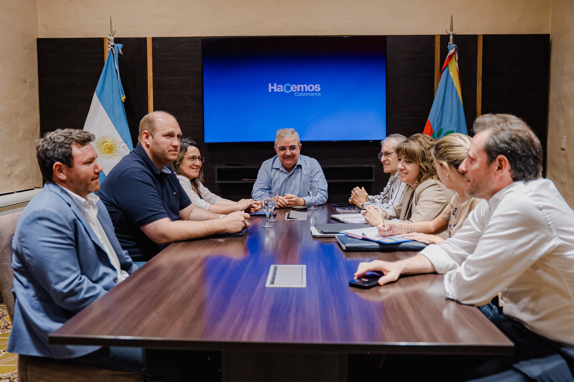 el-gobierno-fija-el-adicional-minimo-nivelador-y-garantiza-aumento-para-los-empleados-publicos