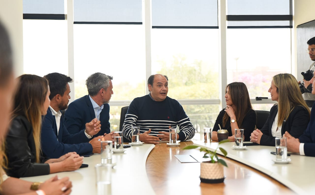 gustavo-saadi-recibio-a-ministros-de-turismo-del-norte